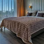 Profi Keco Apartment Balatonalmadi