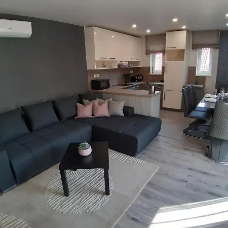 Apartment Profi Keco *