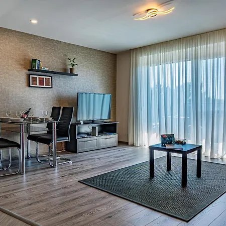 Profi Keco 아파트 *