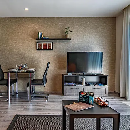 Profi Keco * 발라톤알마디